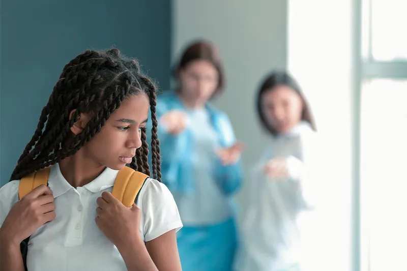 Wie hängen Rassismus und "Racialized Identity" mit psychischen Problemen bei Kindern und Jugendlichen zusammen?