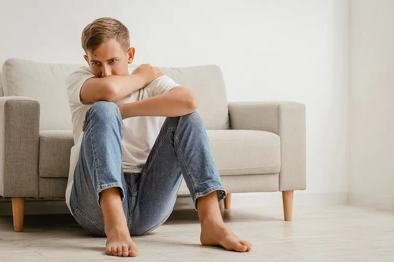 Geht es jungen Menschen besser, wenn sie psychologische Behandlungen gegen Grübeln und Sorgen erhalten?